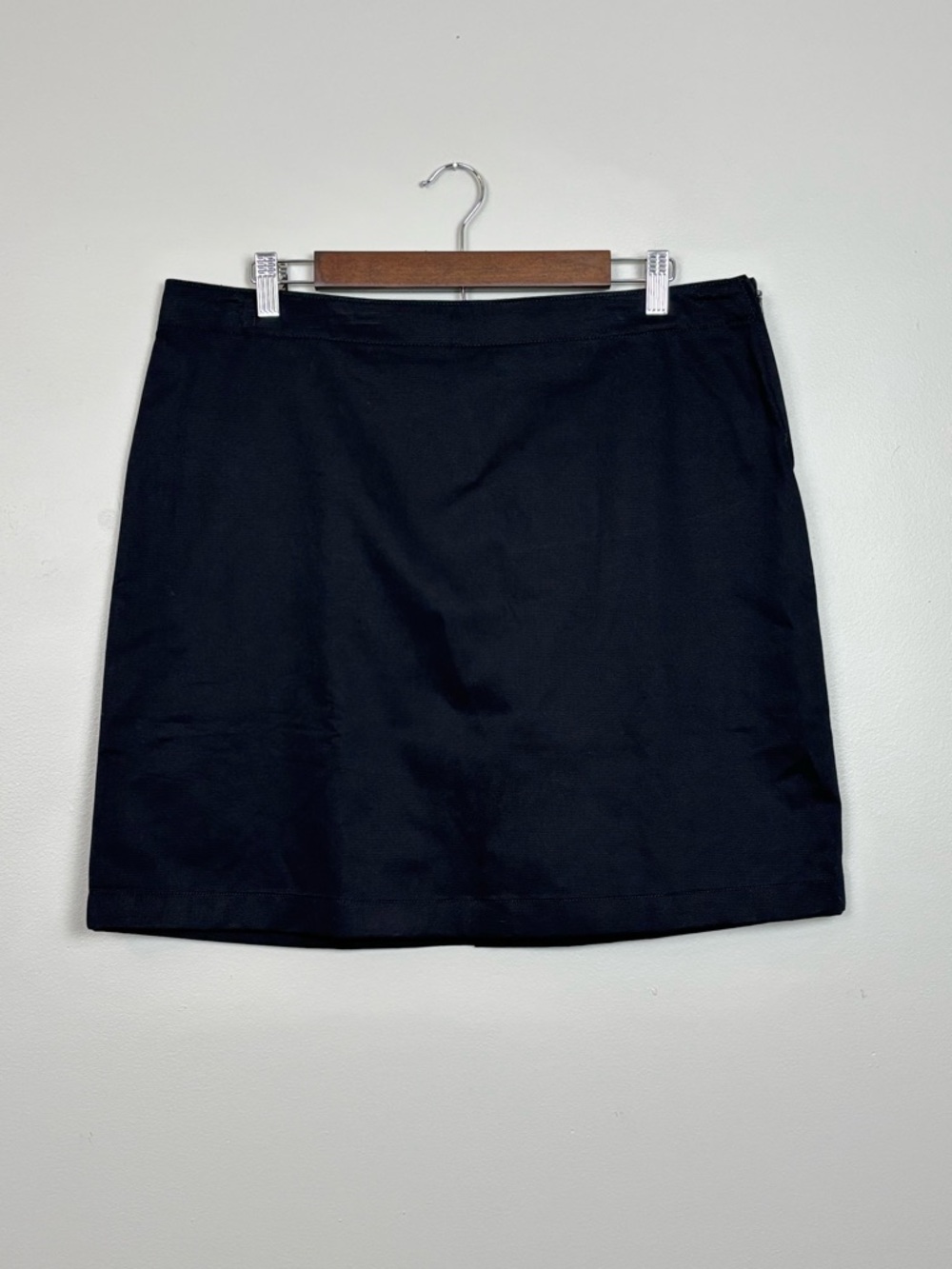 Lands' End Girls Blend Chino Skort in Black Adjustable Waist Band with Side‎ Zip